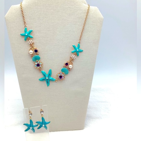 Under the Sea Starfish Necklace and pierced earrings - Picture 1 of 2